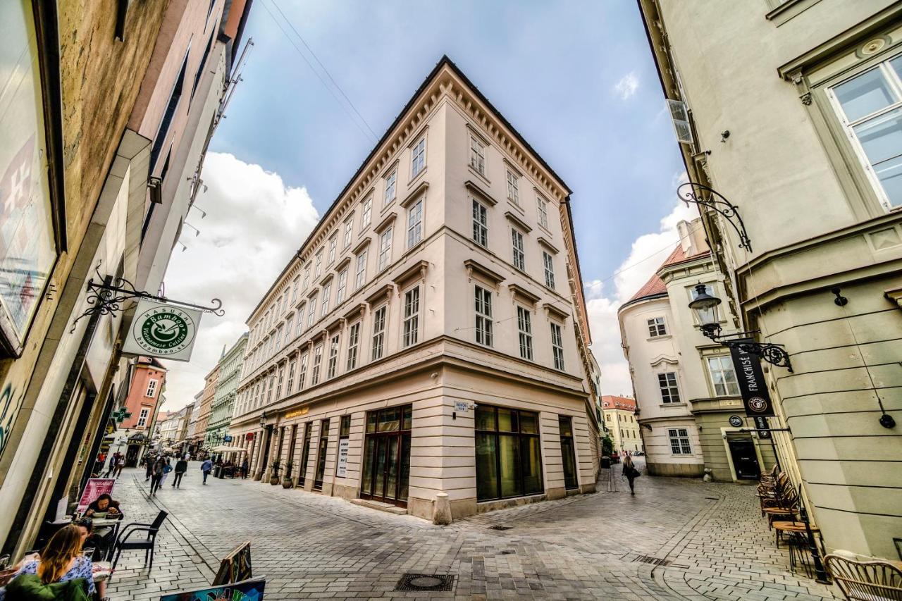 Laurinska 1 Apartments Bratislava Exterior photo