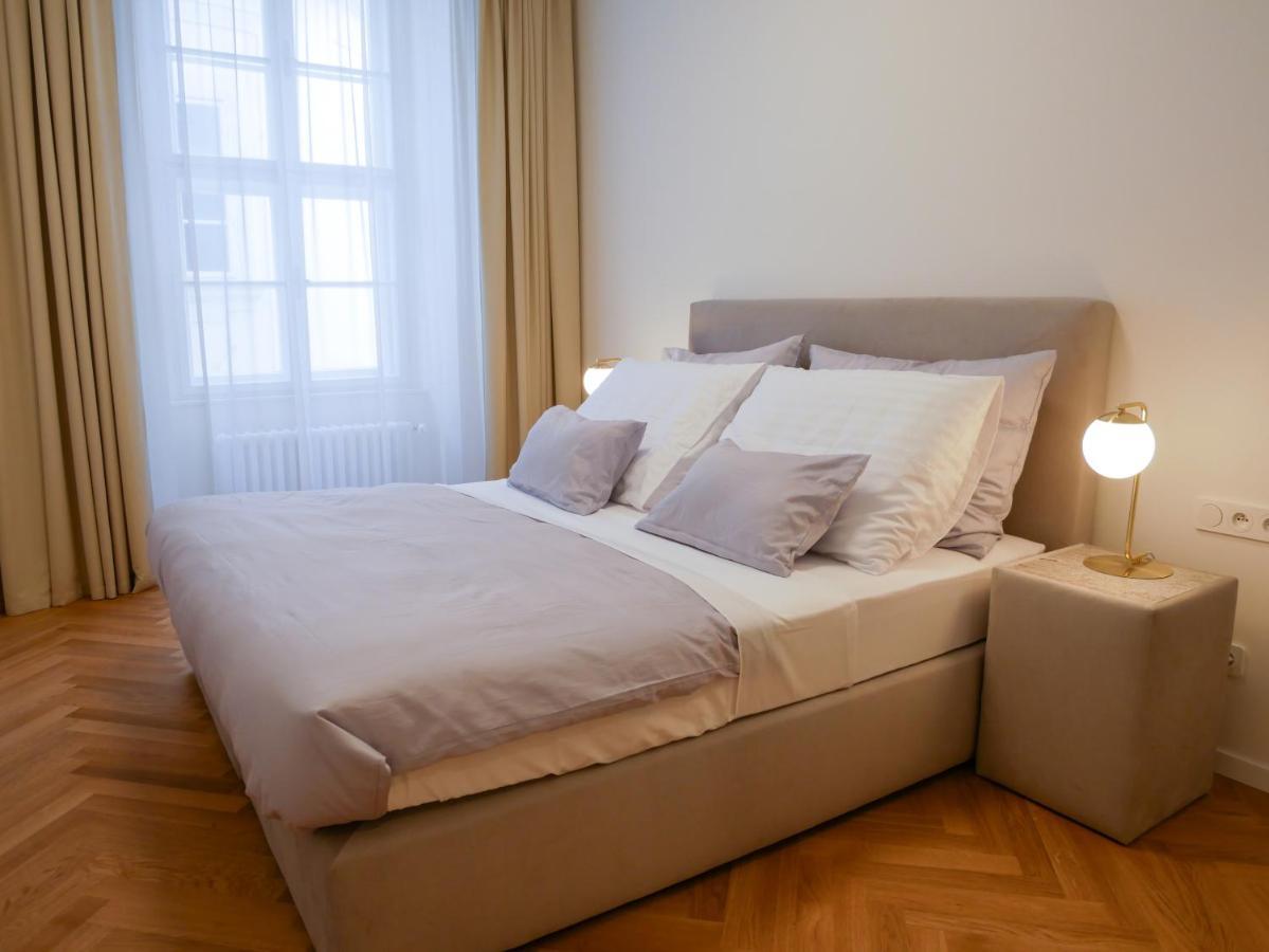 Laurinska 1 Apartments Bratislava Exterior photo