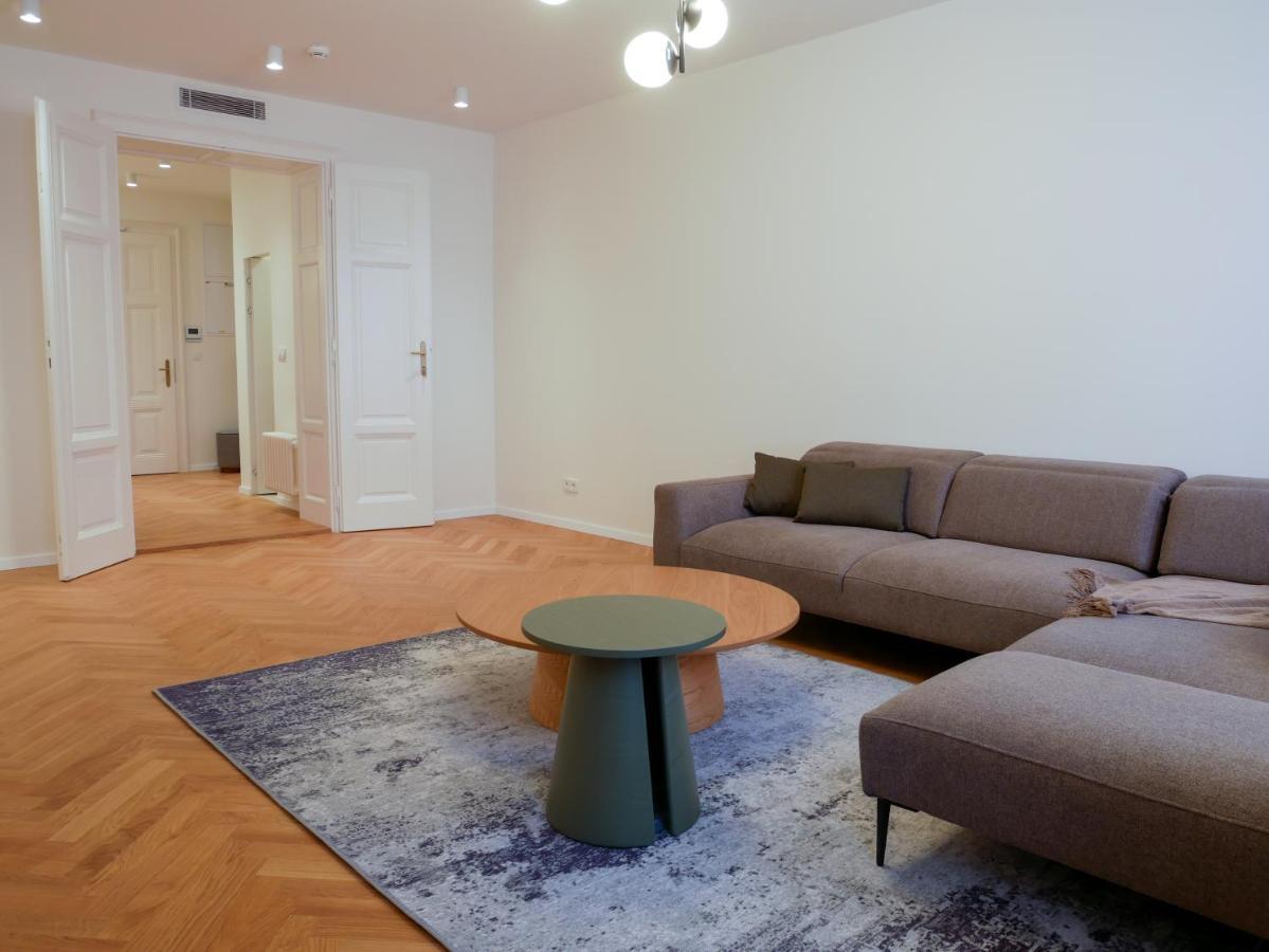 Laurinska 1 Apartments Bratislava Exterior photo
